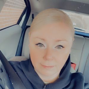 Meet your Posher, Michele